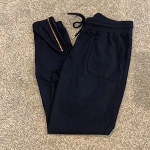 Zyia Active Black Peak Zipper Joggers